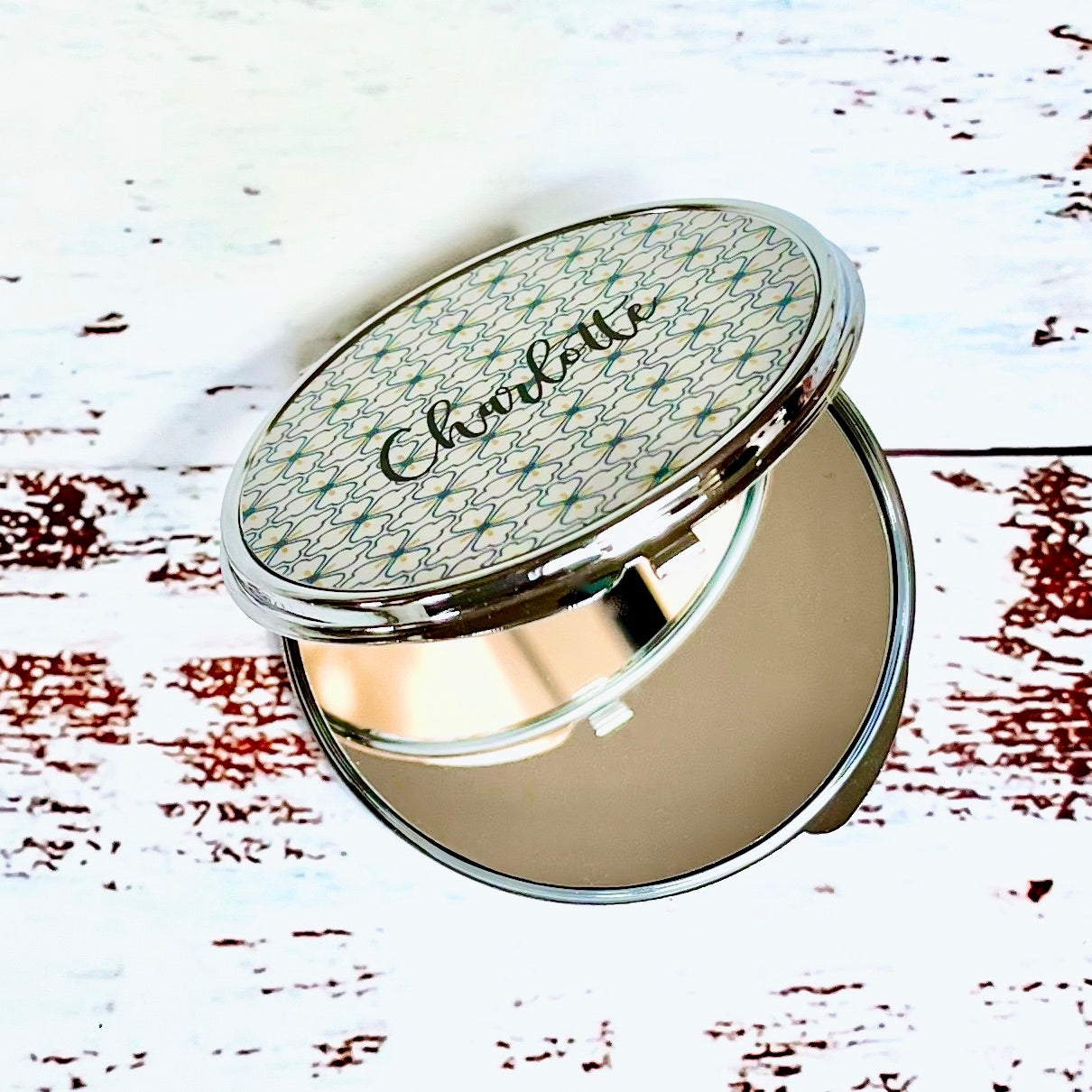 Round Flower Compact Mirror